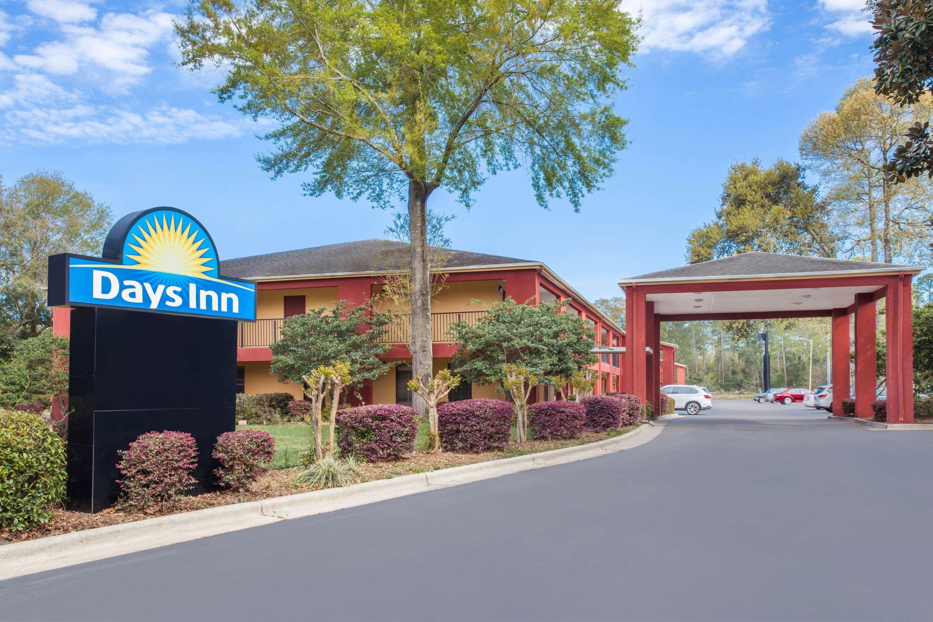 Days Inn By Wyndham Pensacola I-10 Ferry Pass Ngoại thất bức ảnh